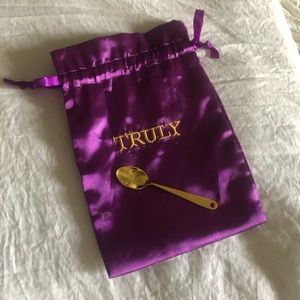 NEW TRULY Mini Gold Spoon & Satin Bag Pouch Skincare Mask Creams